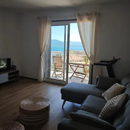 Appartement F2 Entree De La Vue Ajaccio (Corsica)