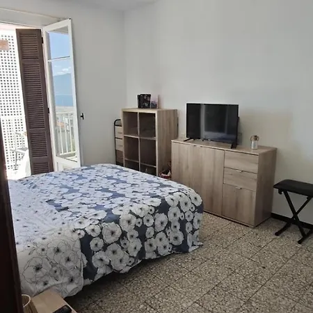 Apartment F2 Entree De La Vue